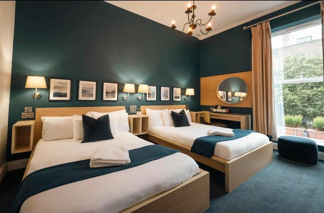 Celtic Lodge Guesthouse - Restaurant & Bar Дъблин Екстериор снимка